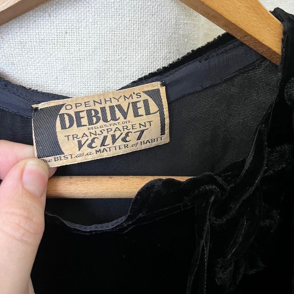 1930s Black Silk Velvet Evening Gown Openhym's Rhinstone Belt Dress S - Picture 5 of 9